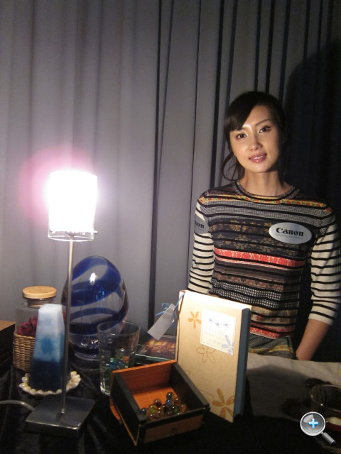 http://timg.eprice.com.hk/hk/dc/img/2009-10/08/1891/alexchow_5_b459115ee8fd7f229f9066e839732fd8.JPG