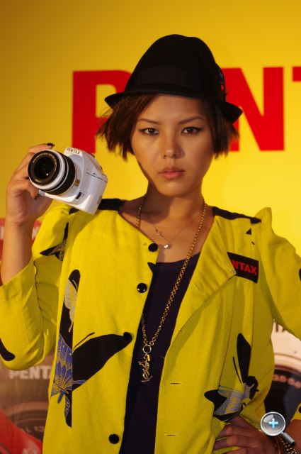http://timg.eprice.com.hk/hk/dc/img/2009-10/21/1906/alexchow_5_7926743307f016c64c8b273cced0c919.JPG