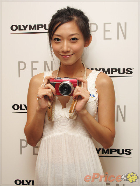 http://timg.eprice.com.hk/hk/dc/img/2010-07/15/2181/alexchow_3_57161a787373588b96ad89739bd7fbc9.jpg