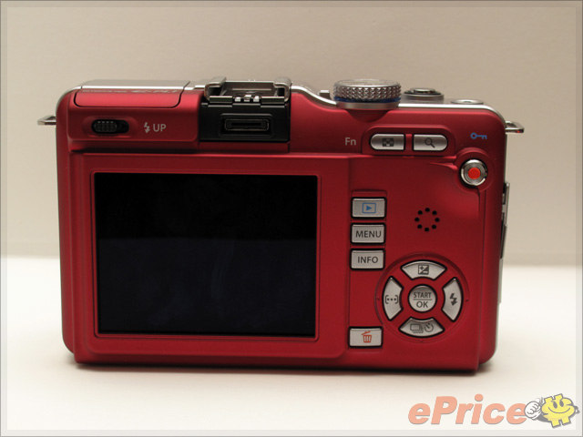 http://timg.eprice.com.hk/hk/dc/img/2010-07/15/2181/alexchow_3_9efcdb946fadadb47cd2d19a33facb29.jpg