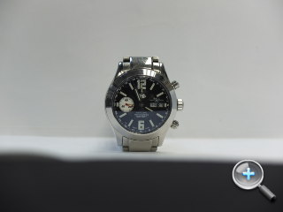 大光圈復古機賣 $5980　Fujifilm X10 實機試玩