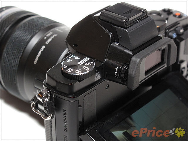 Olympus OM-D E-M5 實機試玩:高速對焦、9 fps 連拍! Olympus OM-D E-M5 實機試玩:高速對焦、9 fps 連拍!