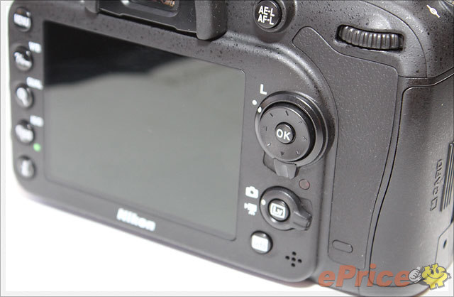51 點對焦、1.3x 裁切模式 Nikon D7100 強勢登場 51 點對焦、1.3x 裁切模式 Nikon D7100 強勢登場