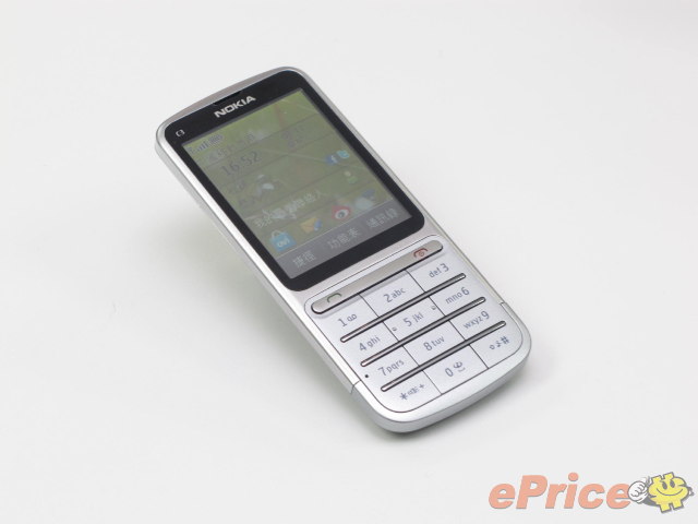 觸鍵雙控新代表　Nokia C3-01 試用報告