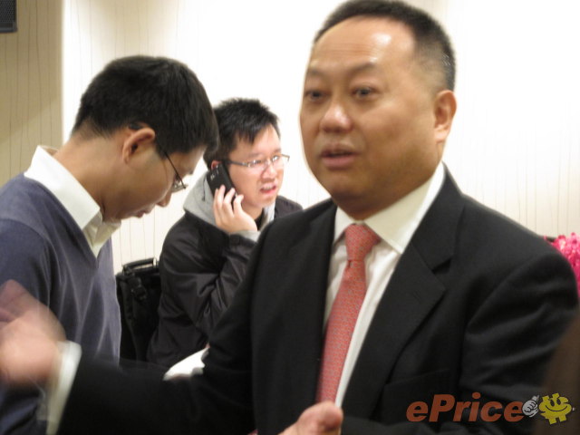 數碼通 2 月 13 日取消無限上網! 發佈會現場視像