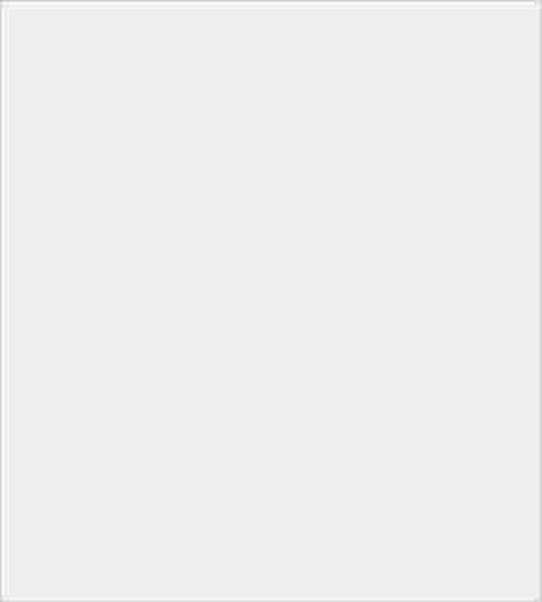 兩大電訊商出招 買美加漫遊卡唔使去鴨記都得 兩大電訊商出招 買美加漫遊卡唔使去鴨記都得
