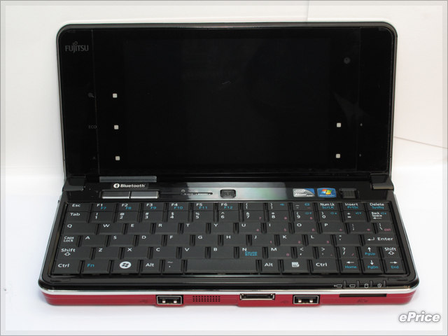 日系流動極致 Fujitsu LifeBook UH900 日系流動極致 Fujitsu LifeBook UH900