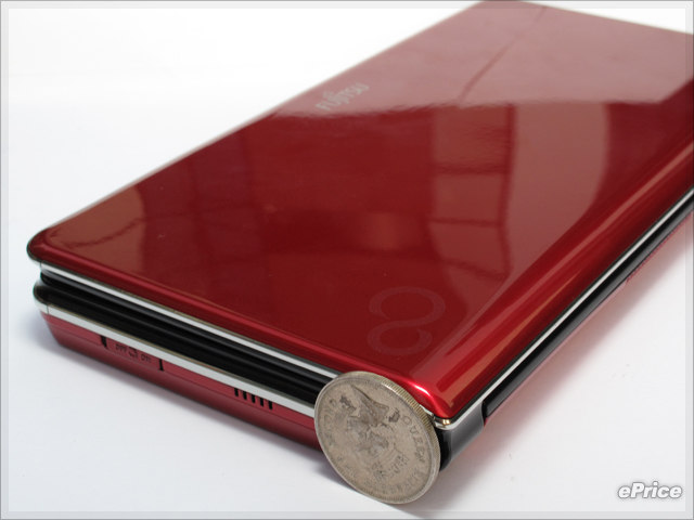 日系流動極致 Fujitsu LifeBook UH900 日系流動極致 Fujitsu LifeBook UH900