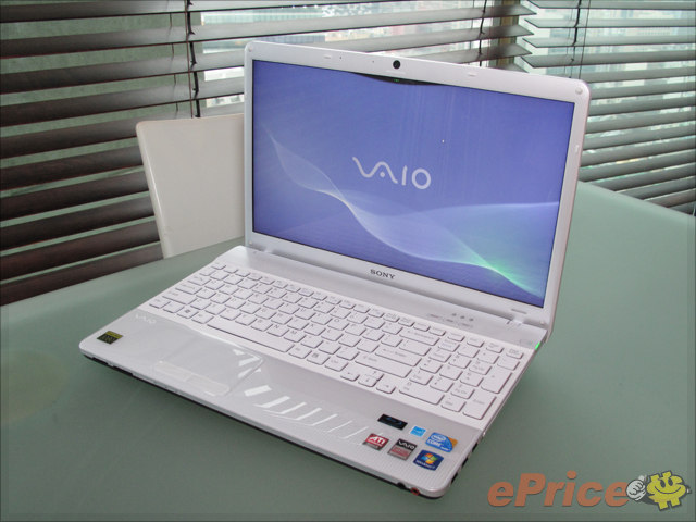 Sony VAIO Z 新版 Quad SSD 快足五倍 Sony VAIO Z 新版 Quad SSD 快足五倍