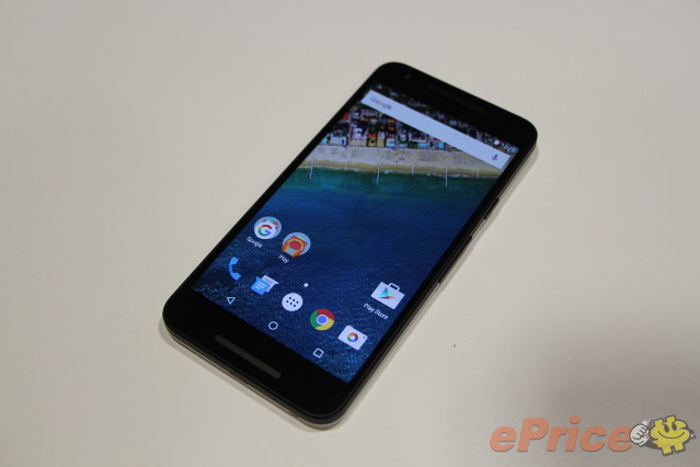 屏幕拼 G4! Nexus 5X 外型、跑分版主上手試! 屏幕拼 G4! Nexus 5X 外型、跑分版主上手試!