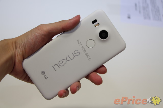 屏幕拼 G4! Nexus 5X 外型、跑分版主上手試! 屏幕拼 G4! Nexus 5X 外型、跑分版主上手試!