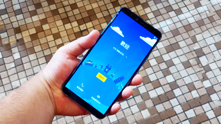 6 吋 Full HD+ 屏幕