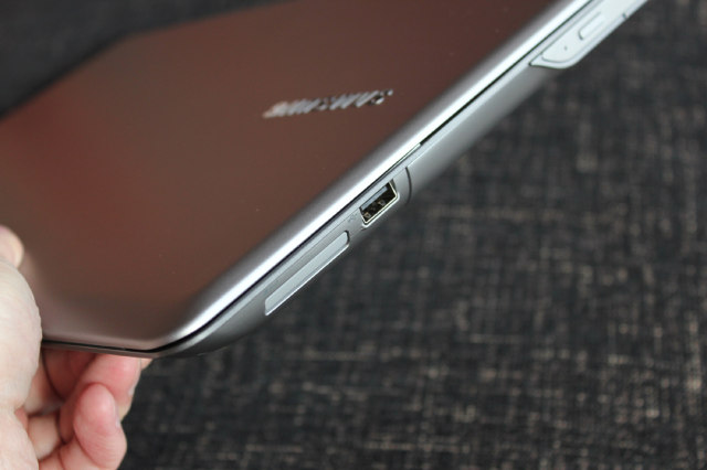 三星series 5 ultra 轻薄笔电发表